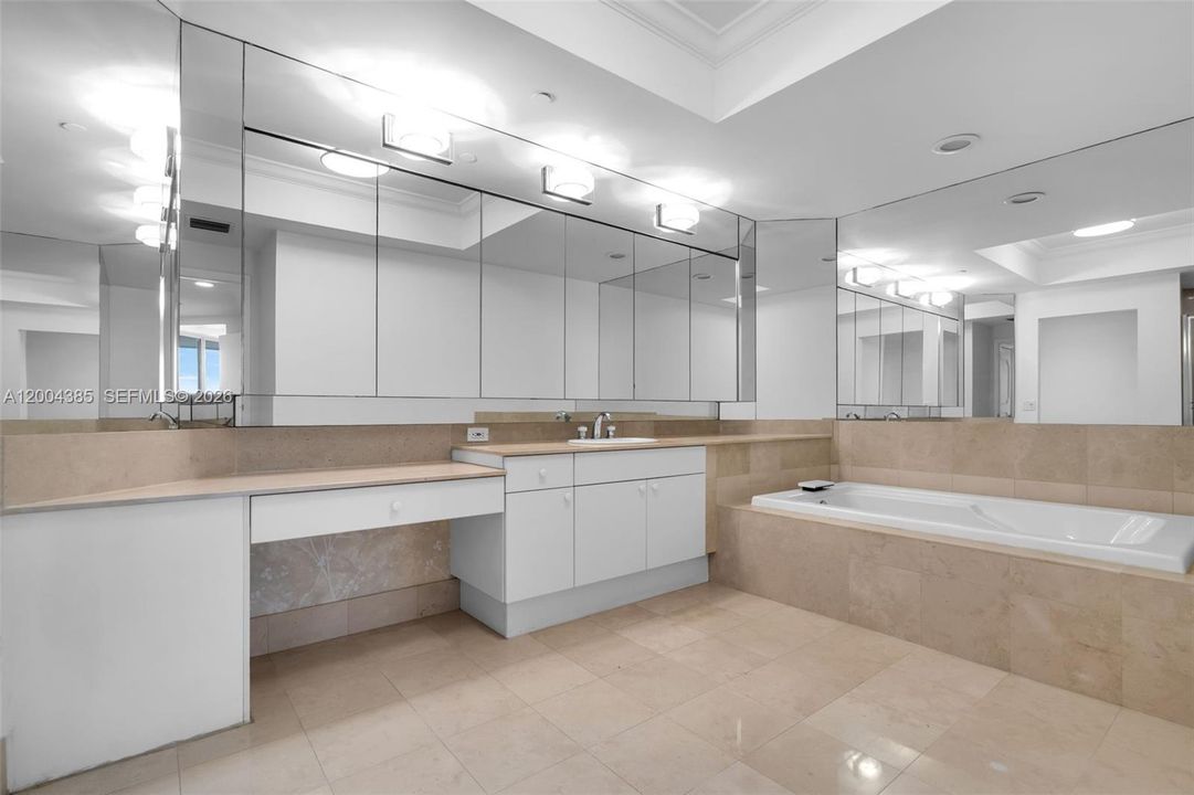Recently Sold: $1,230,000 (3 beds, 3 baths, 2750 Square Feet)