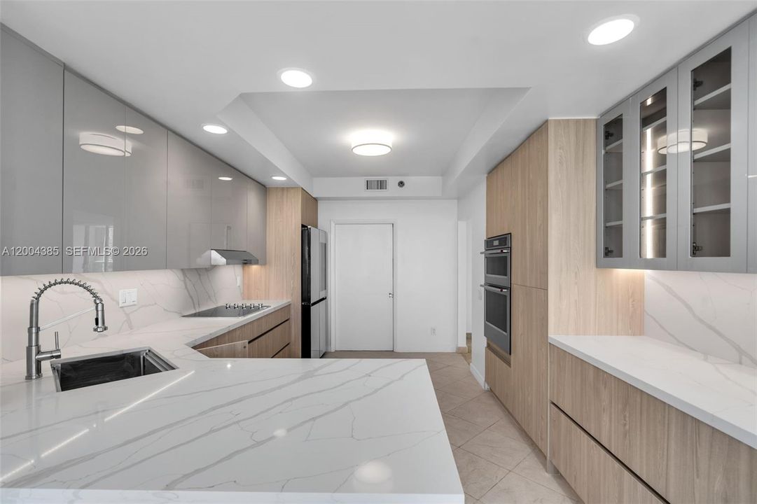Recently Sold: $1,230,000 (3 beds, 3 baths, 2750 Square Feet)