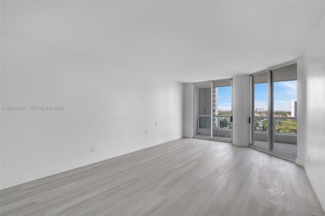 Recently Sold: $1,230,000 (3 beds, 3 baths, 2750 Square Feet)