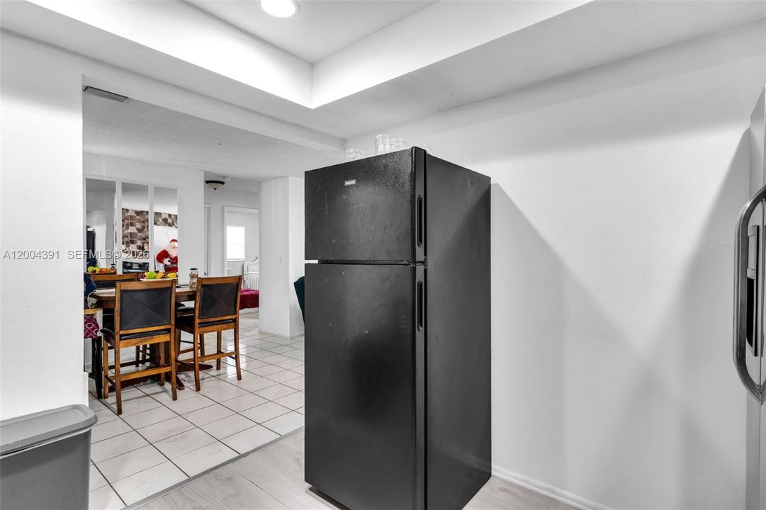 En Venta: $460,000 (3 camas, 2 baños, 1334 Pies cuadrados)