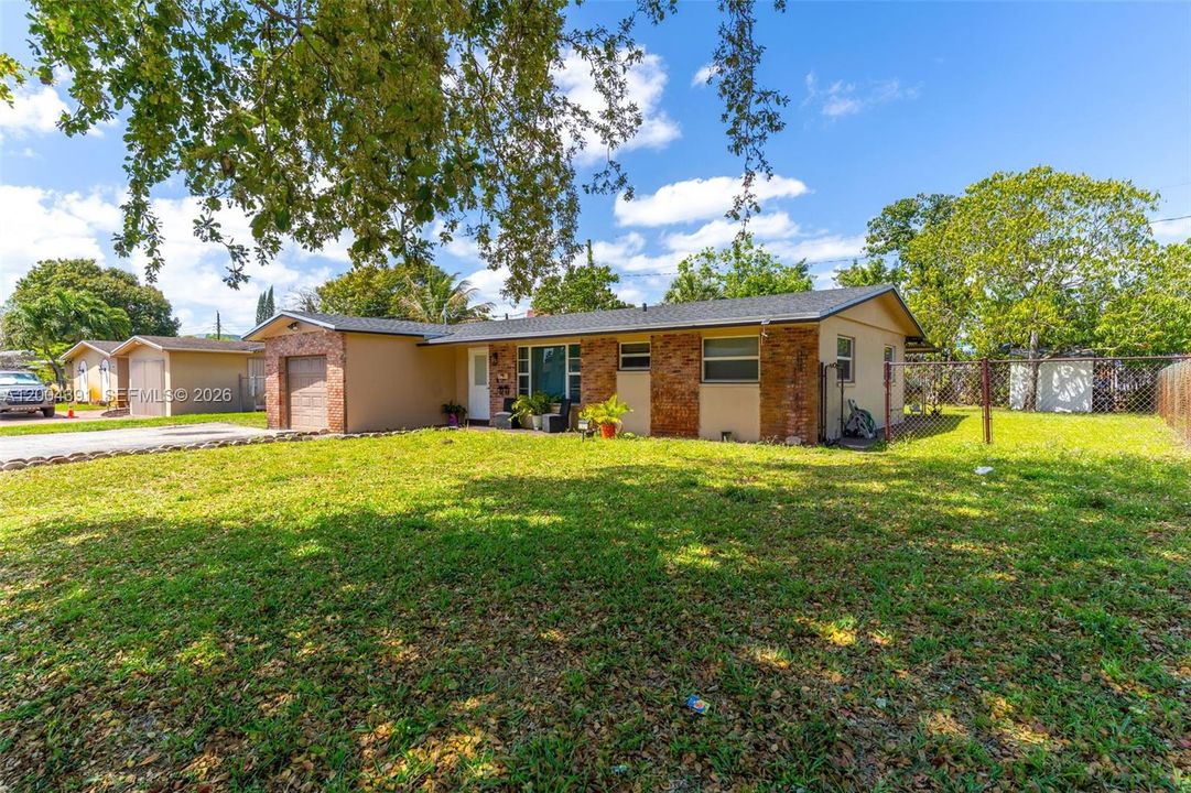 En Venta: $460,000 (3 camas, 2 baños, 1334 Pies cuadrados)