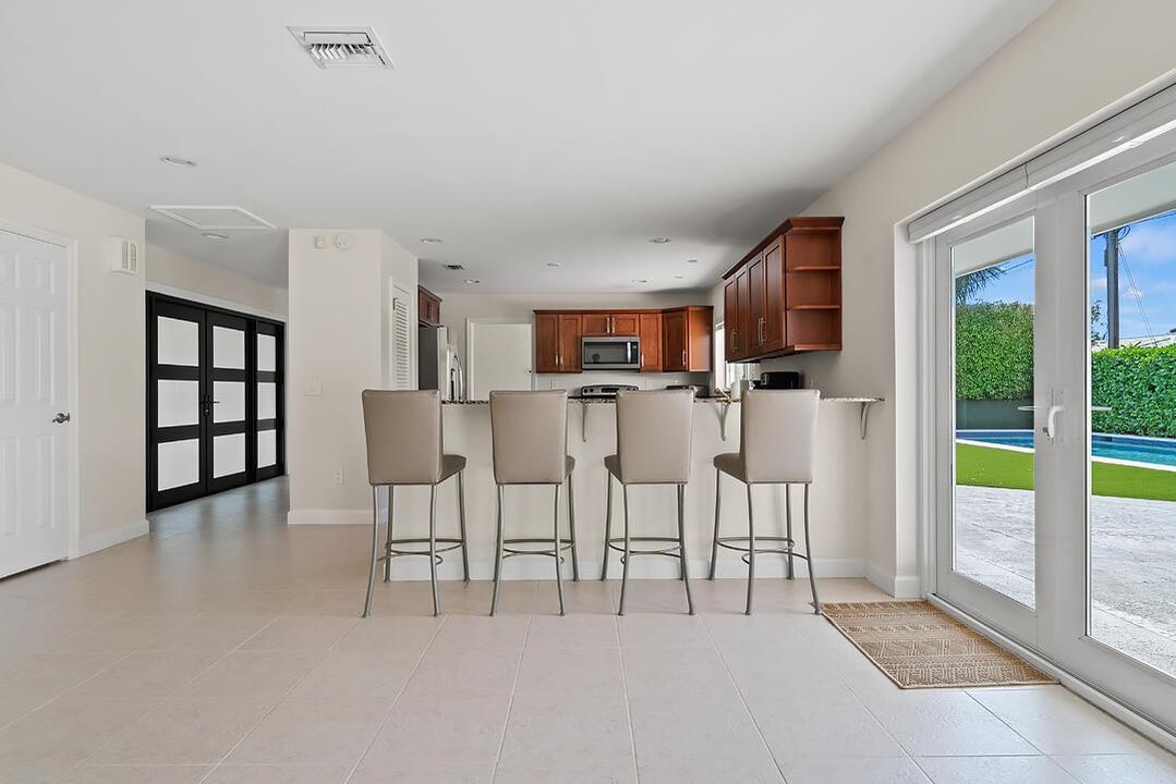 East-in kitchen