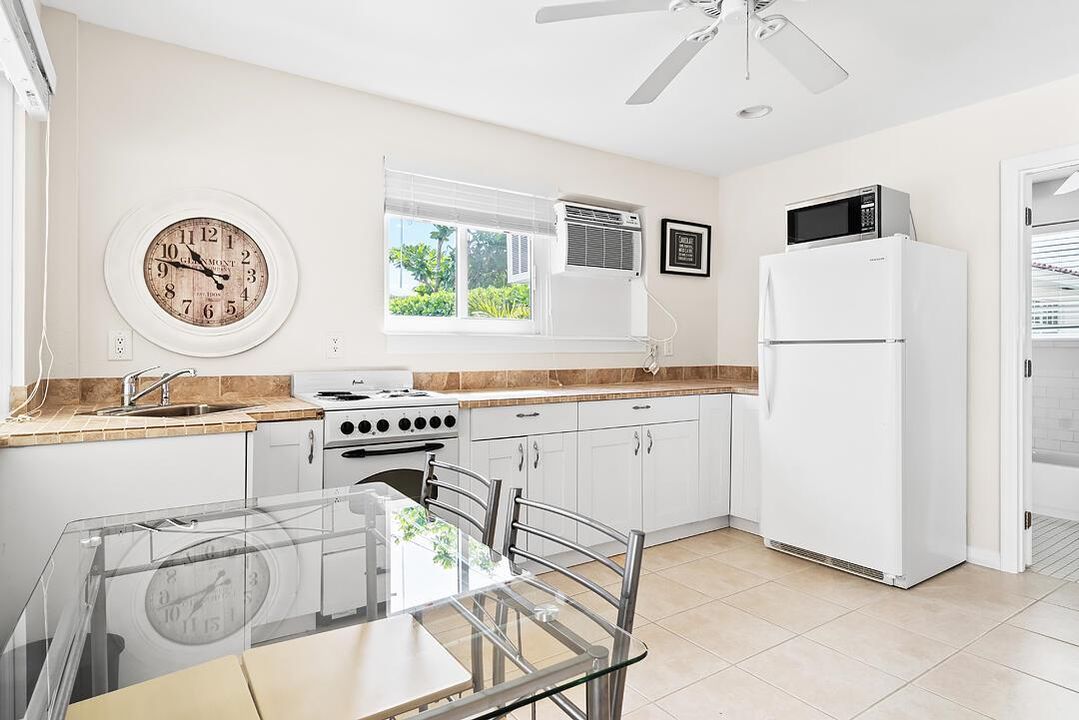 Guest House Kitchen