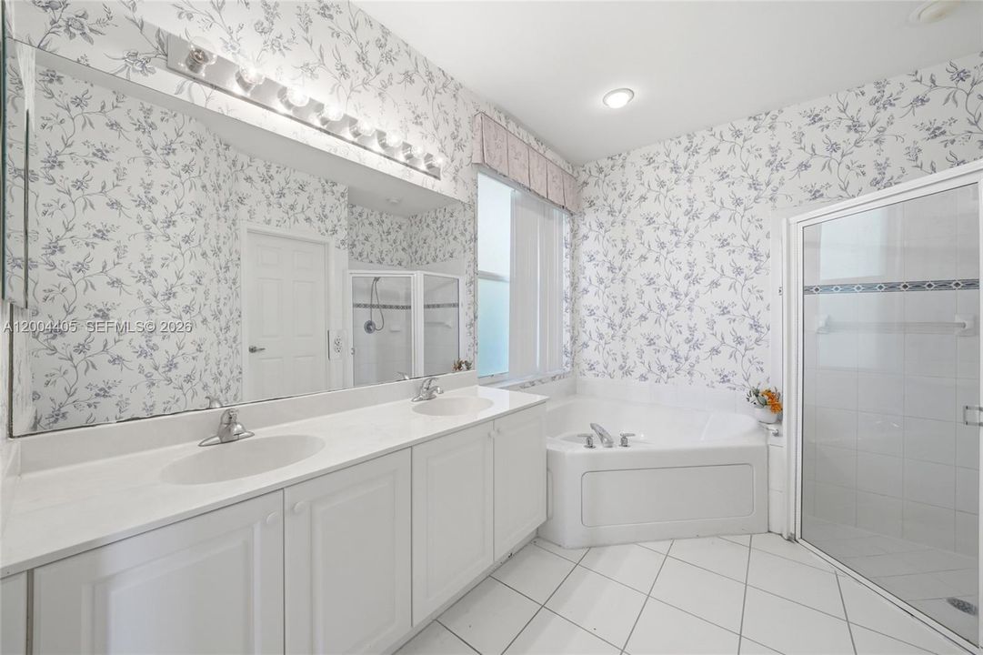 В аренду: $3,500 (3 спален, 2 ванн, 1632 Квадратных фут)