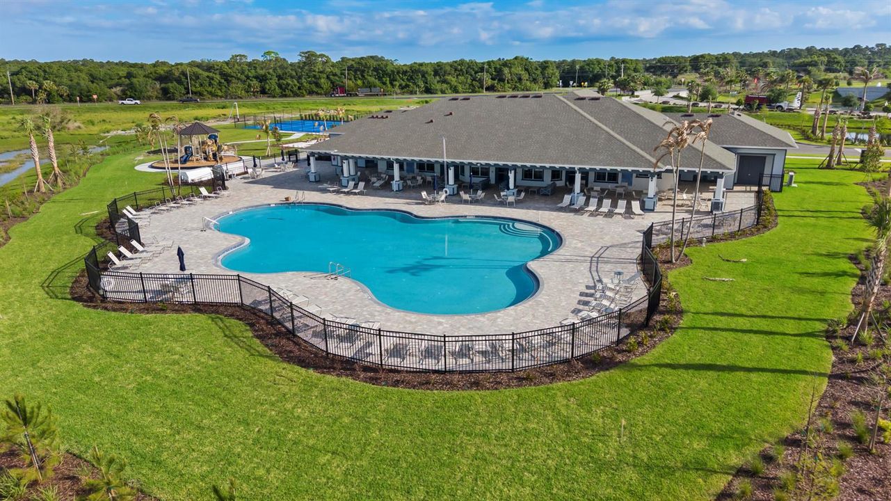 52_ft pierce + creekside community pool,