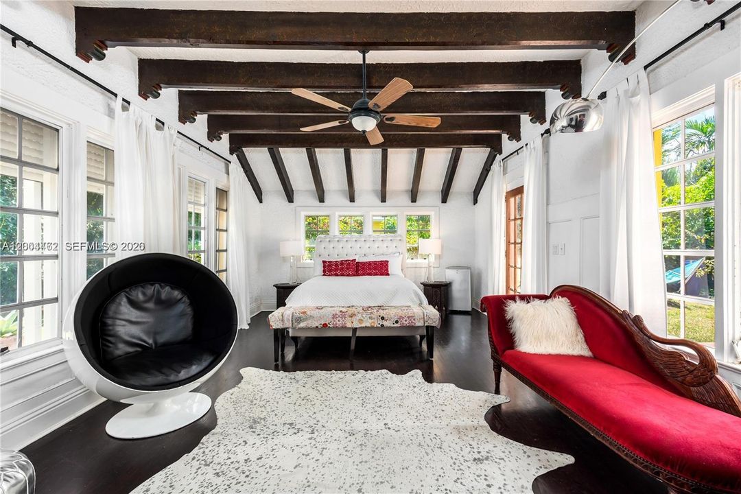 For Sale: $8,000,000 (7 beds, 6 baths, 3268 Square Feet)