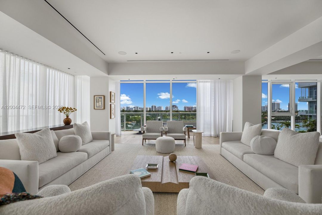 For Sale: $7,575,000 (3 beds, 3 baths, 3835 Square Feet)