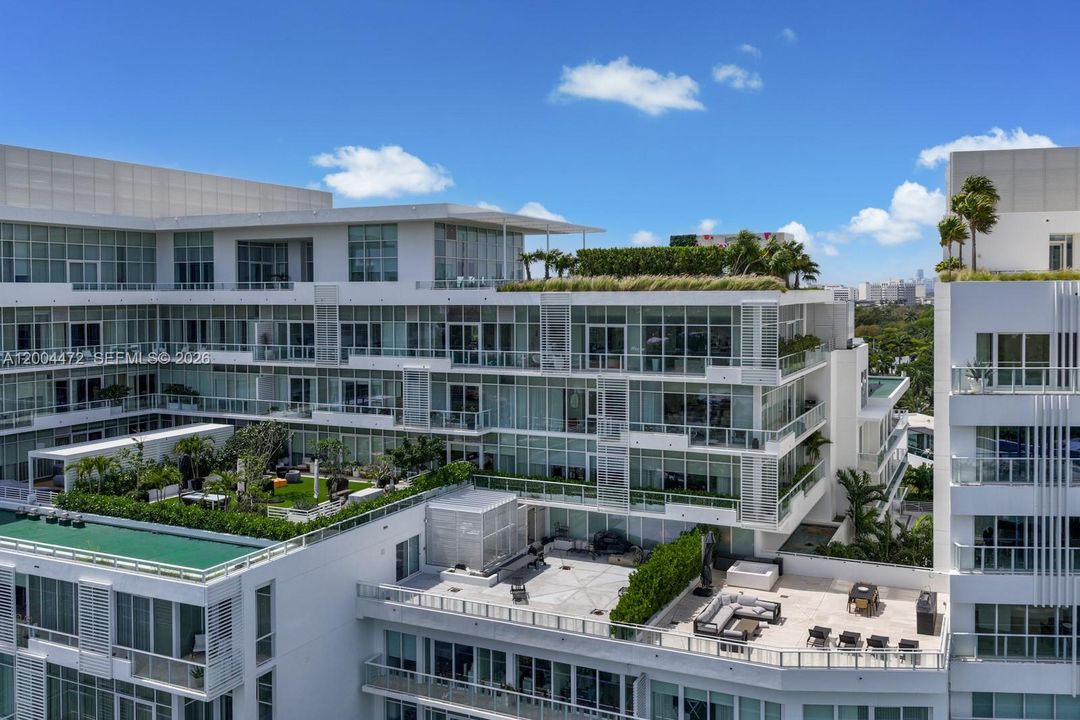 For Sale: $7,575,000 (3 beds, 3 baths, 3835 Square Feet)