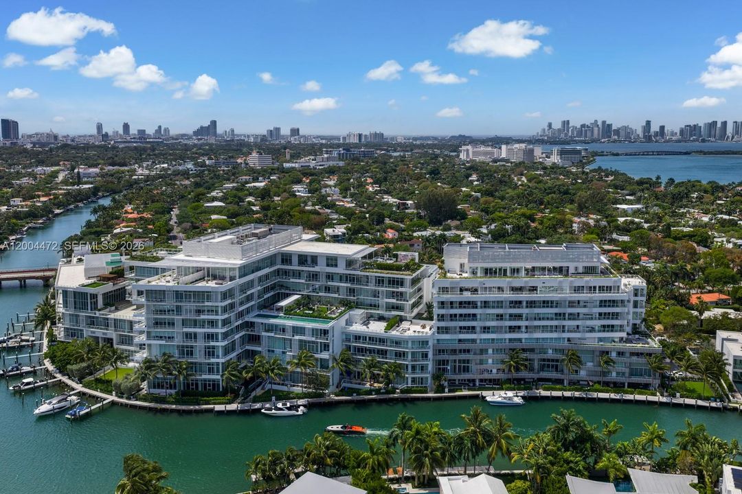 For Sale: $7,575,000 (3 beds, 3 baths, 3835 Square Feet)
