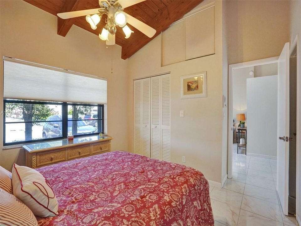For Sale: $699,000 (2 beds, 2 baths, 1680 Square Feet)
