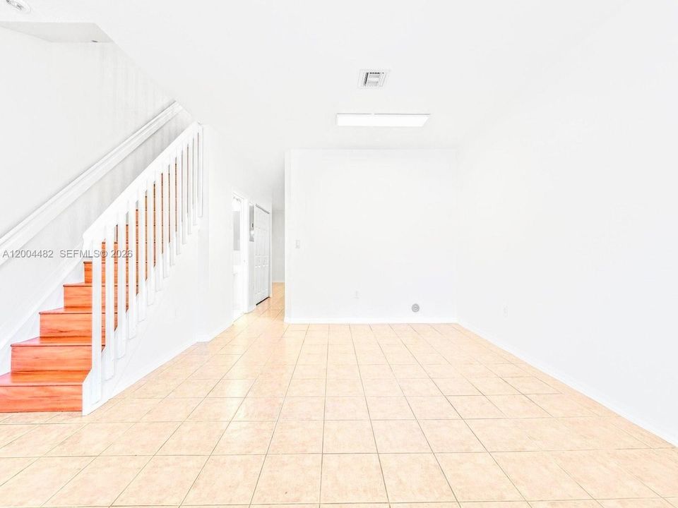 Active With Contract: $447,000 (3 beds, 2 baths, 1420 Square Feet)