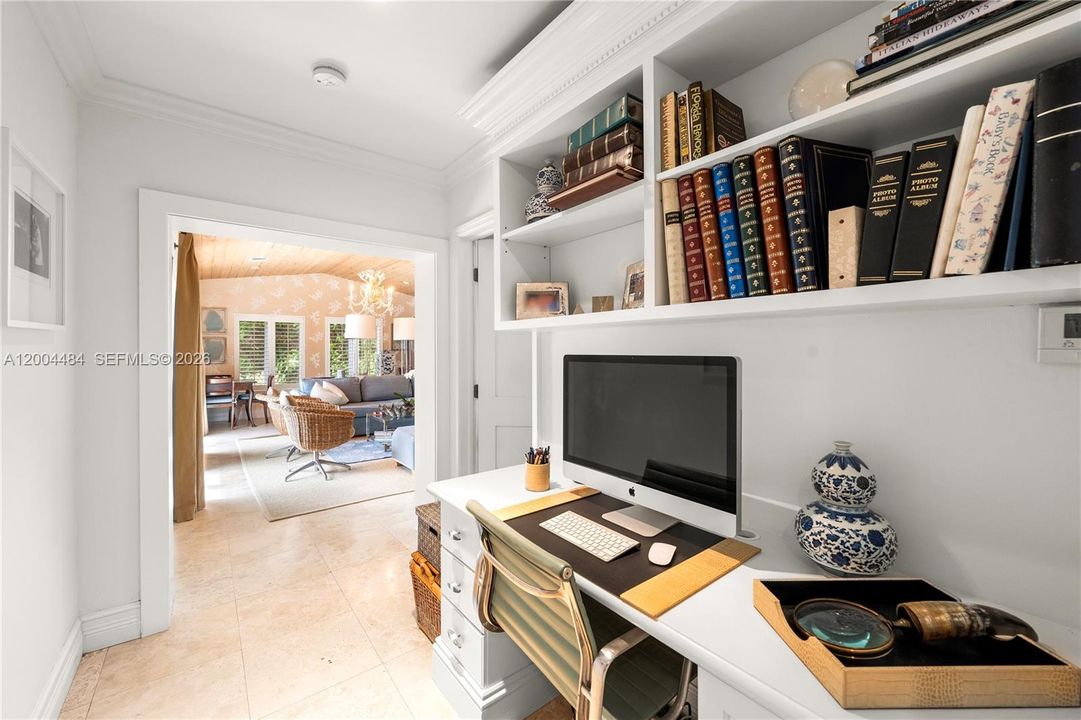 Activo con contrato: $4,250,000 (5 camas, 4 baños, 4512 Pies cuadrados)