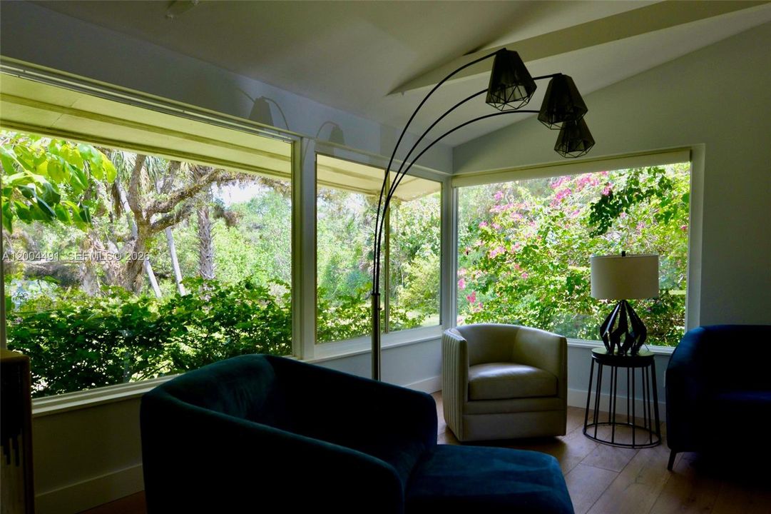 For Sale: $999,999 (5 beds, 3 baths, 0 Square Feet)