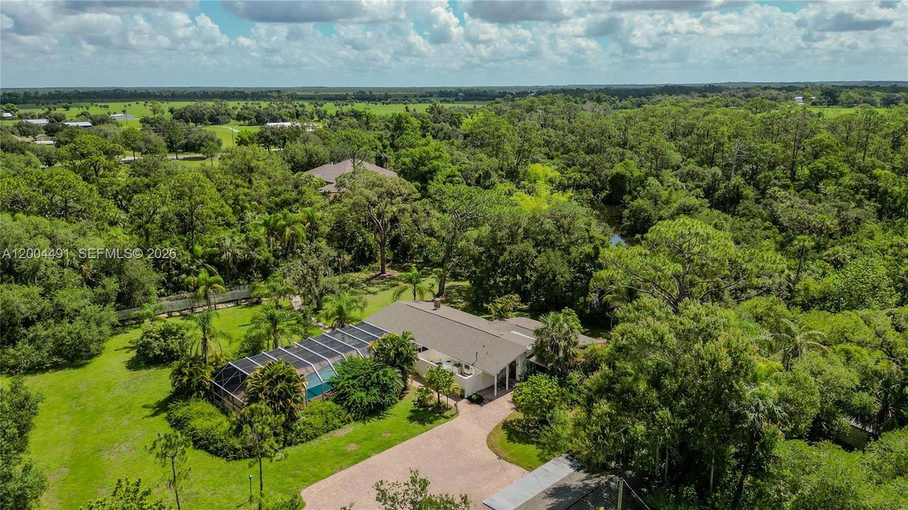 For Sale: $999,999 (5 beds, 3 baths, 0 Square Feet)