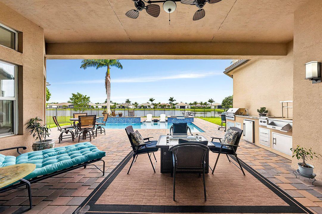 038-12833VenetoSpringsDrive