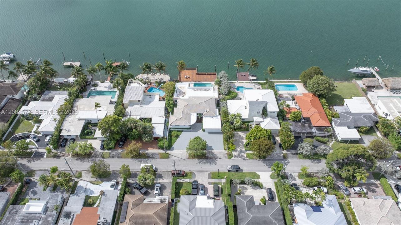 For Rent: $35,000 (4 beds, 4 baths, 4315 Square Feet)