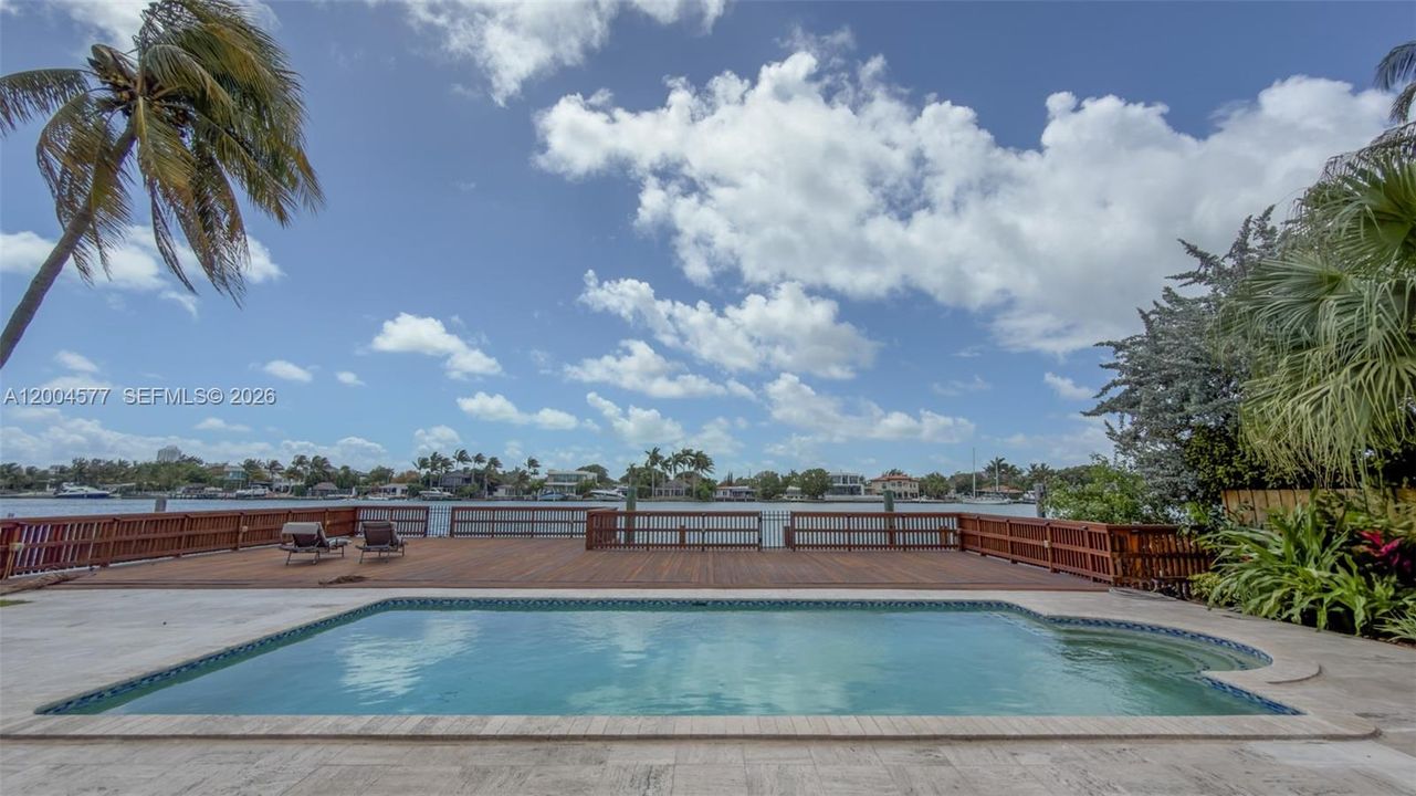 For Rent: $35,000 (4 beds, 4 baths, 4315 Square Feet)