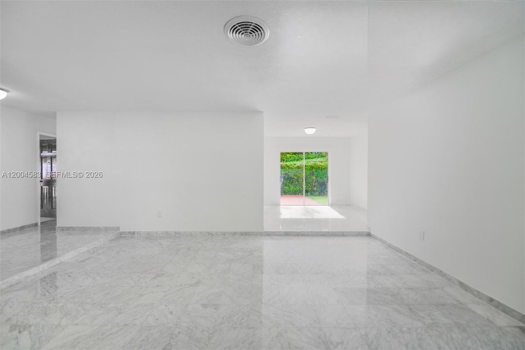 На продажу: $1,480,000 (3 спален, 2 ванн, 1710 Квадратных фут)