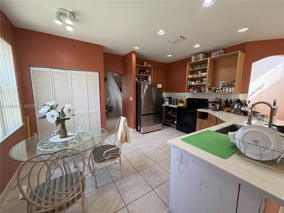 For Sale: $774,900 (5 beds, 3 baths, 2678 Square Feet)