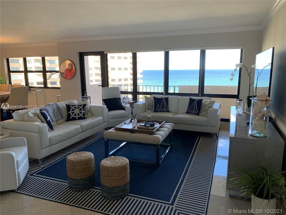 For Rent: $8,200 (3 beds, 3 baths, 2100 Square Feet)