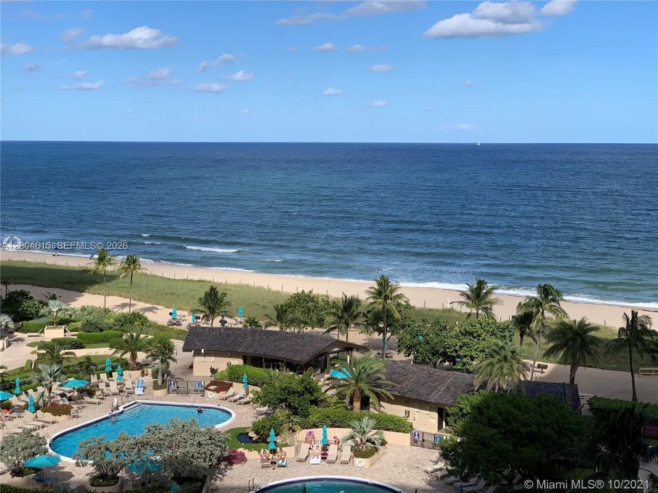For Rent: $8,200 (3 beds, 3 baths, 2100 Square Feet)
