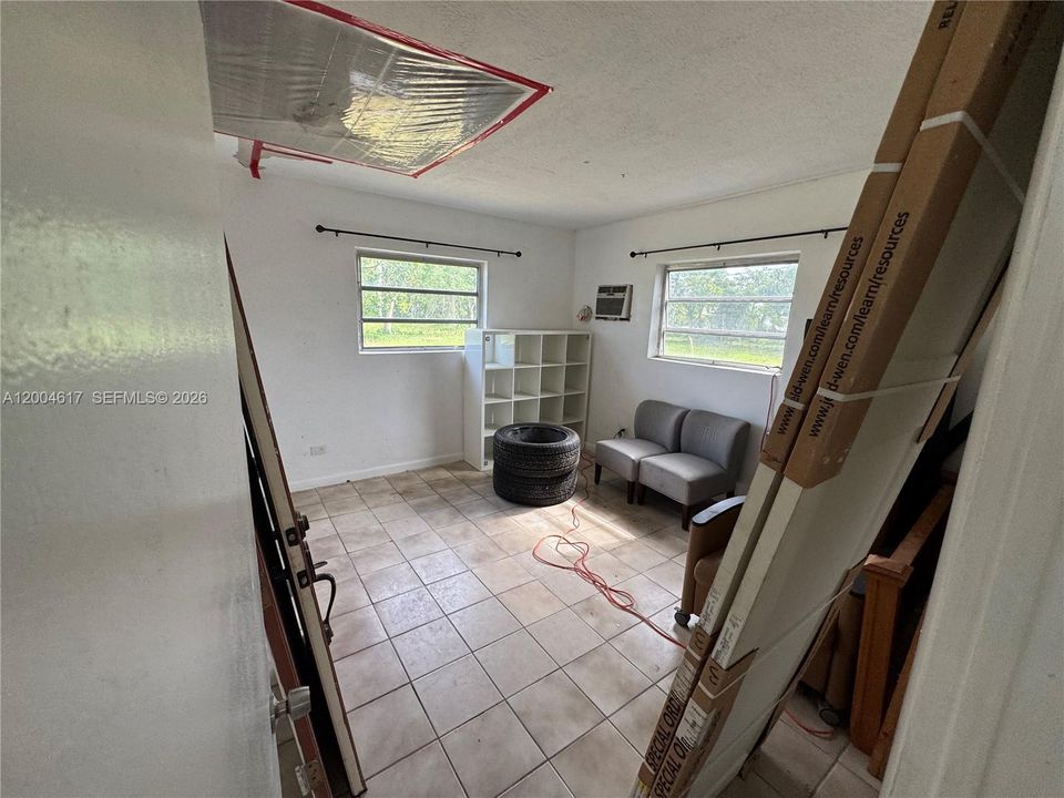 For Sale: $2,650,000 (7 beds, 4 baths, 4874 Square Feet)