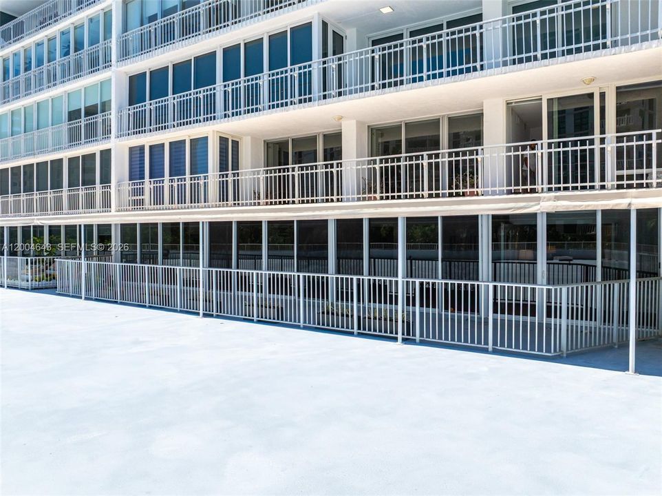 For Rent: $15,000 (3 beds, 3 baths, 2523 Square Feet)