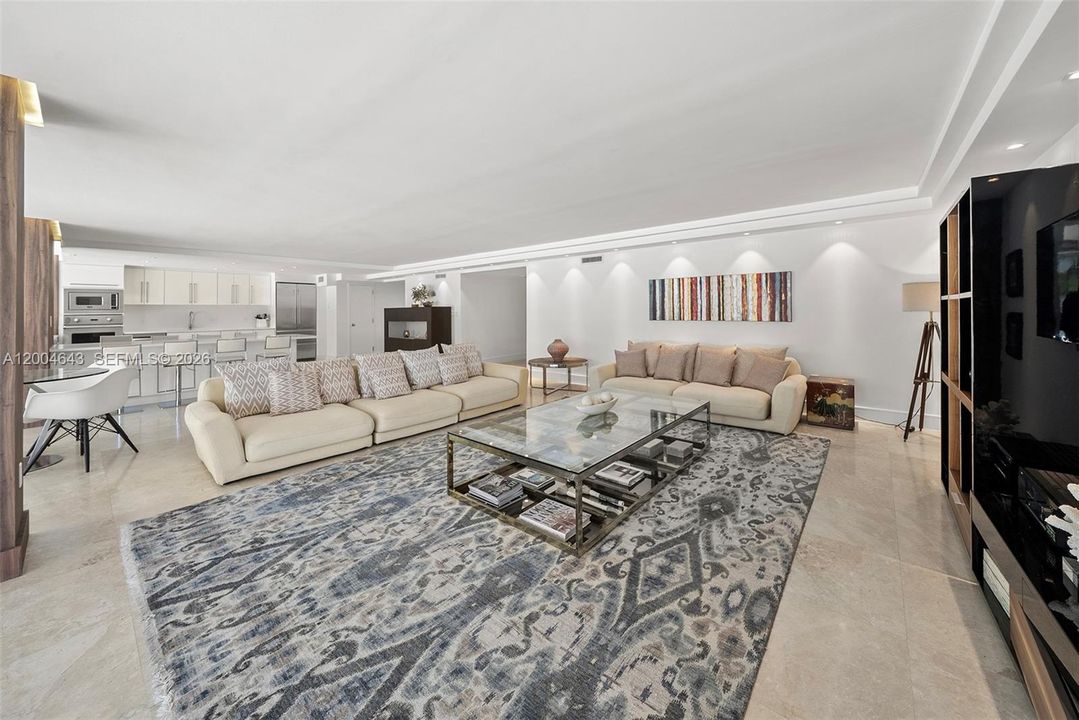 For Rent: $15,000 (3 beds, 3 baths, 2523 Square Feet)