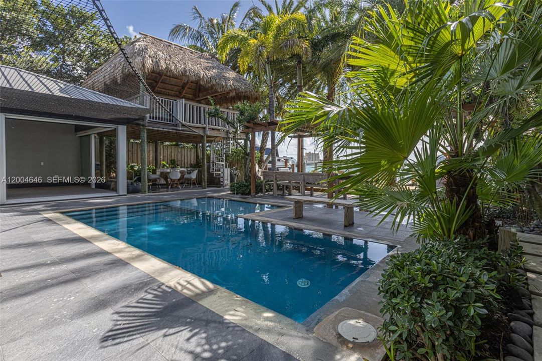 For Sale: $10,000,000 (4 beds, 4 baths, 2263 Square Feet)