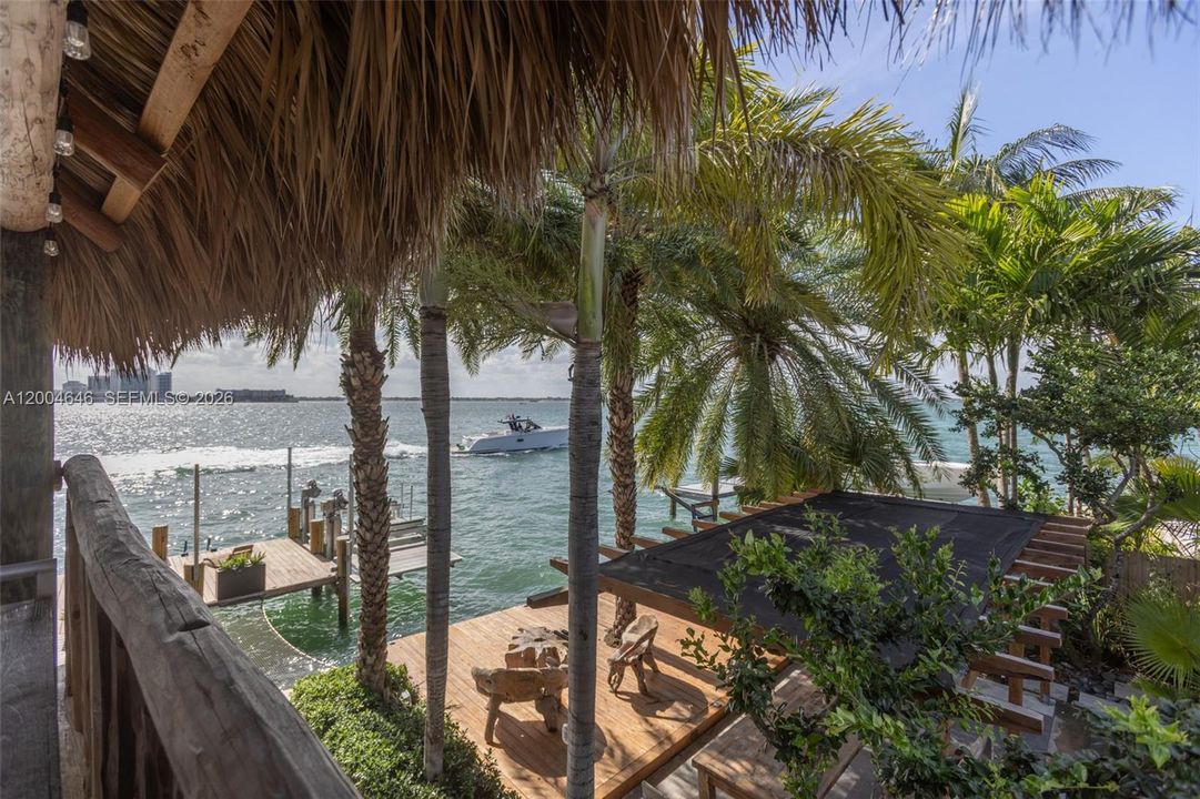 For Sale: $10,000,000 (4 beds, 4 baths, 2263 Square Feet)