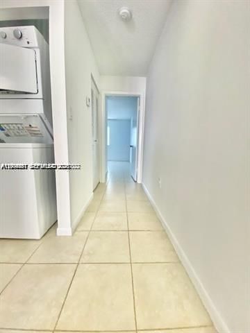 Activo con contrato: $1,770 (2 camas, 2 baños, 1032 Pies cuadrados)