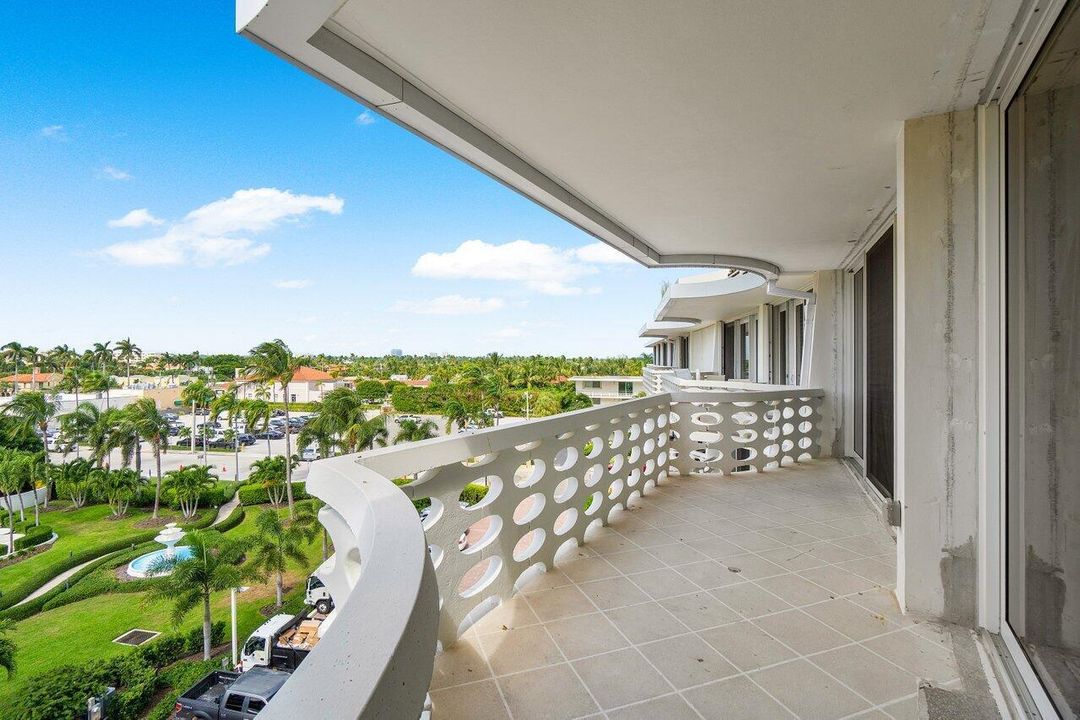 022-130SunriseAvenue-Unit616-PalmBeach-F