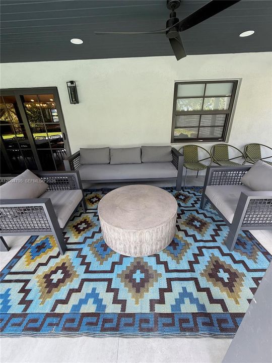 For Rent: $8,500 (3 beds, 2 baths, 1569 Square Feet)