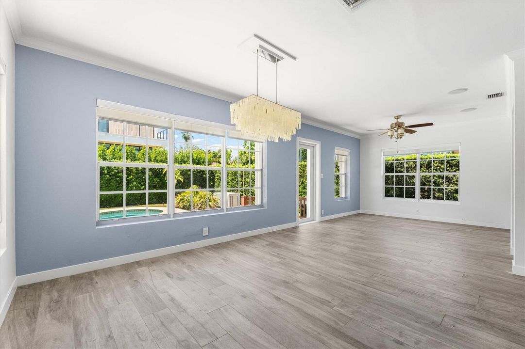 08-8934 Emerson Ave, Surfside-40