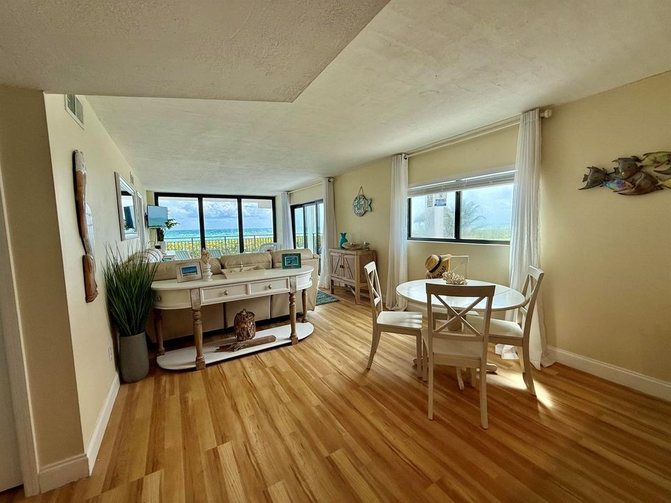Dining/Living
