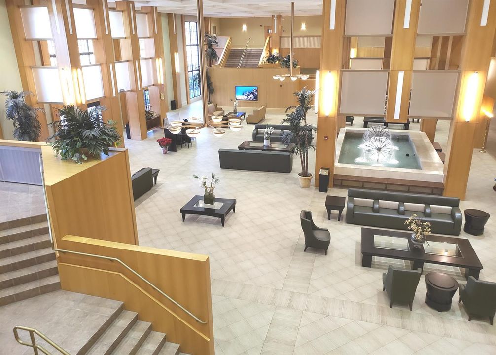 clubhouse lobby