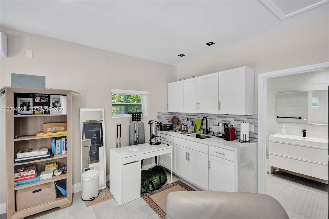 For Sale: $2,450,000 (5 beds, 3 baths, 0 Square Feet)