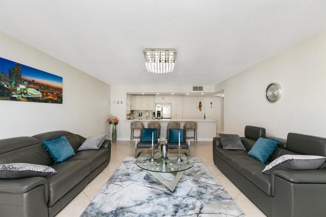 1147 living room
