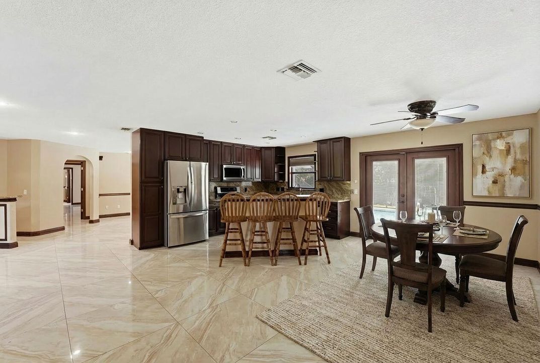 Kitchen (2)