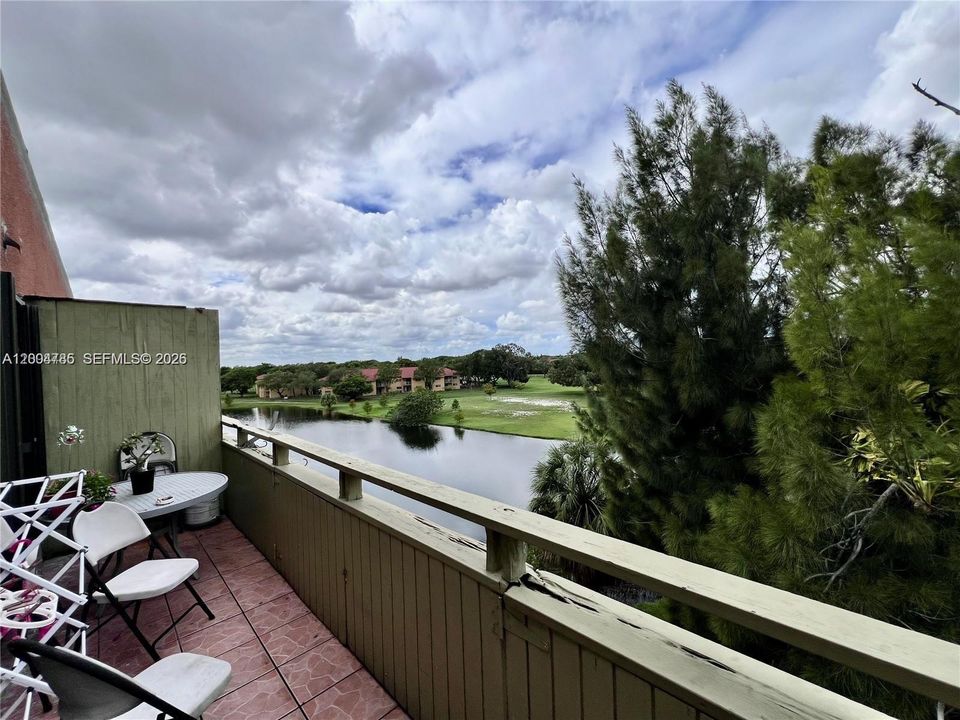 Activo con contrato: $167,000 (1 camas, 1 baños, 660 Pies cuadrados)