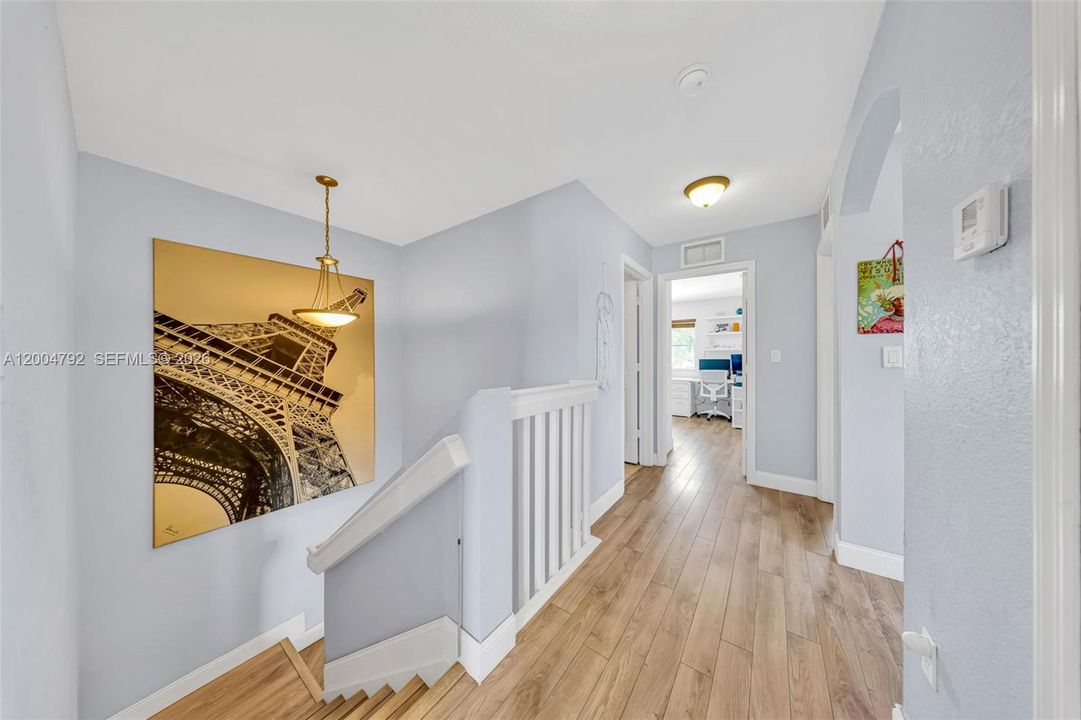 For Sale: $479,000 (3 beds, 2 baths, 1812 Square Feet)