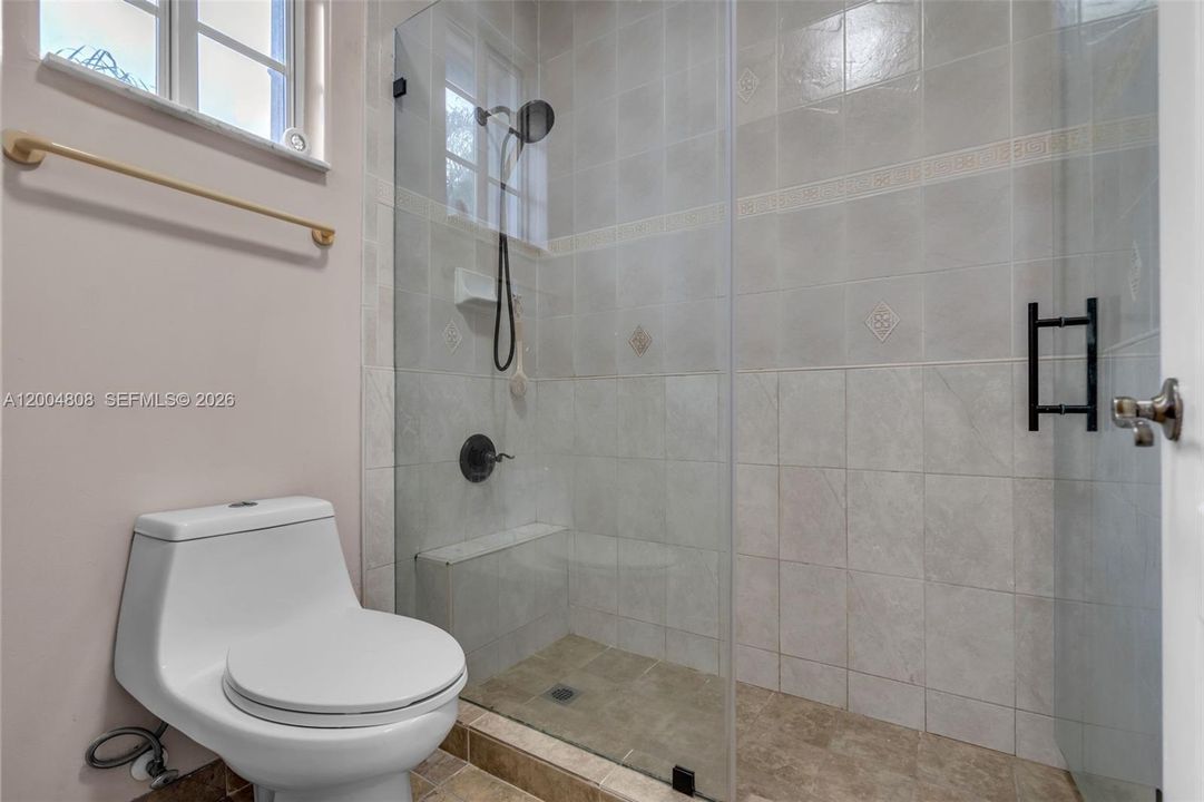 For Sale: $1,125,000 (4 beds, 3 baths, 2609 Square Feet)