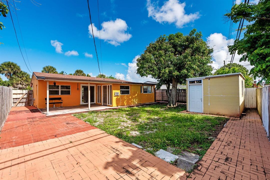 34-web-or-mls-A7402256