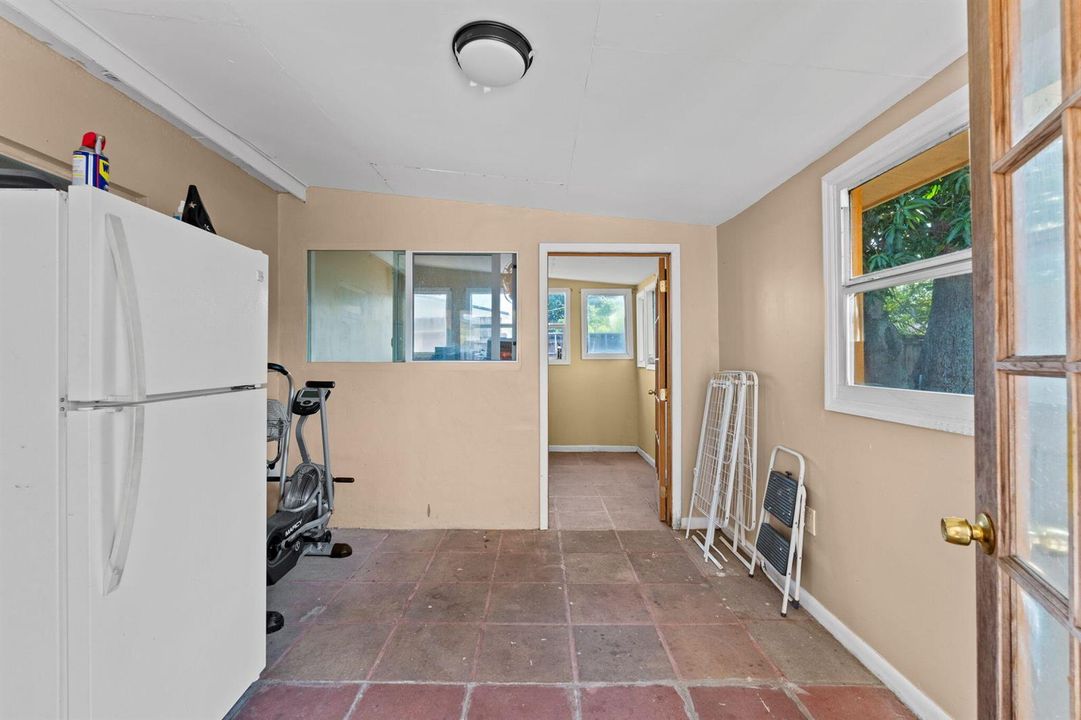 22-web-or-mls-A7402332