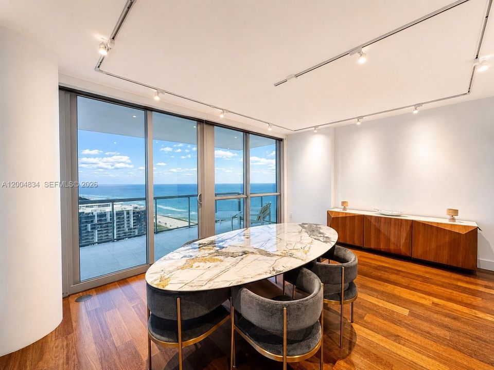 For Sale: $9,475,000 (4 beds, 4 baths, 2411 Square Feet)