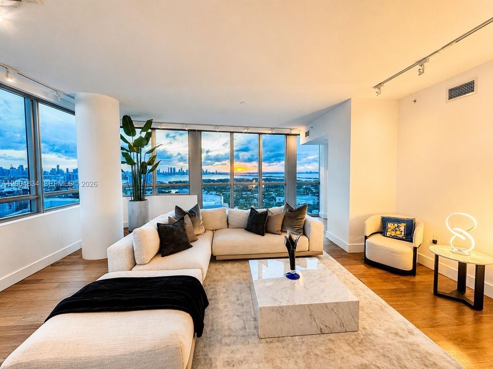 For Sale: $9,475,000 (4 beds, 4 baths, 2411 Square Feet)