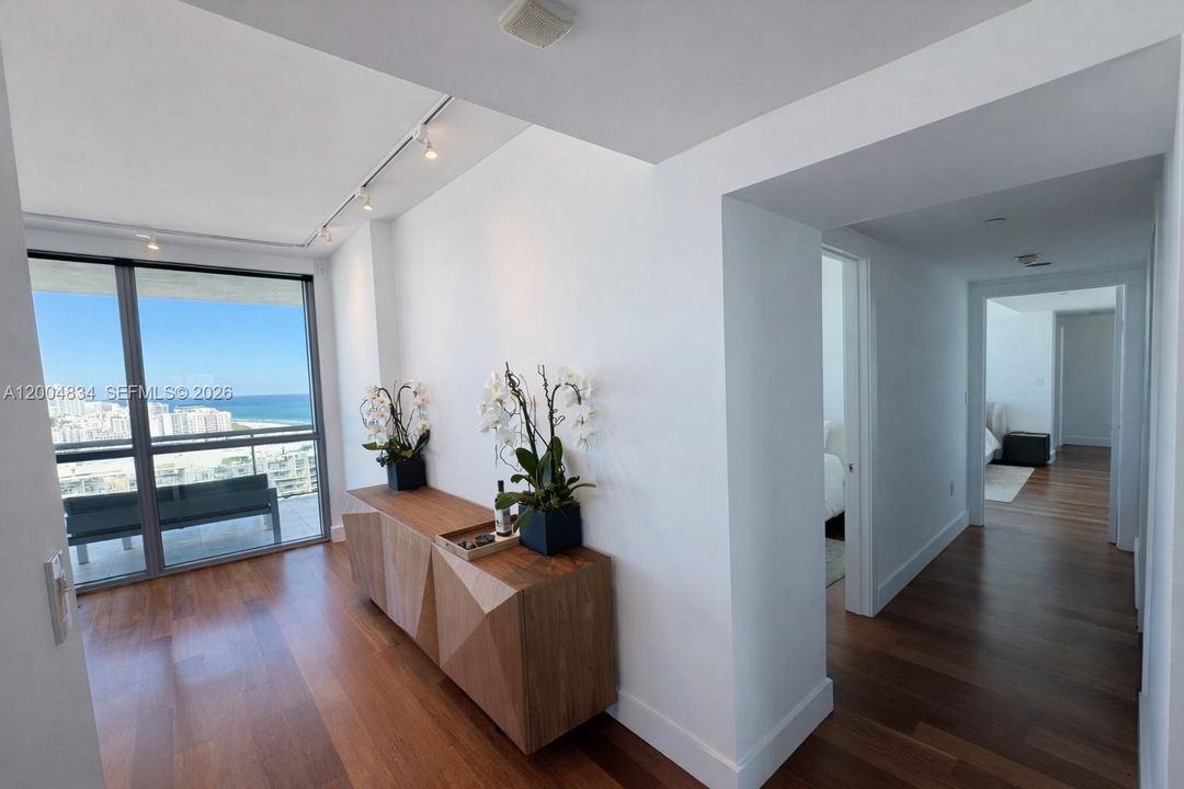 For Sale: $9,475,000 (4 beds, 4 baths, 2411 Square Feet)