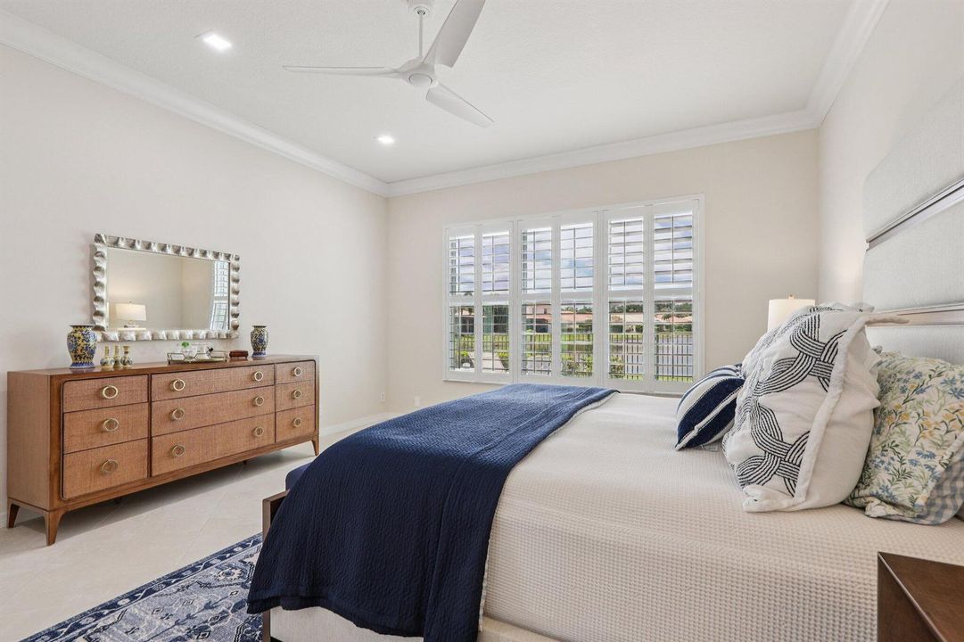 Smooth wall finish interior