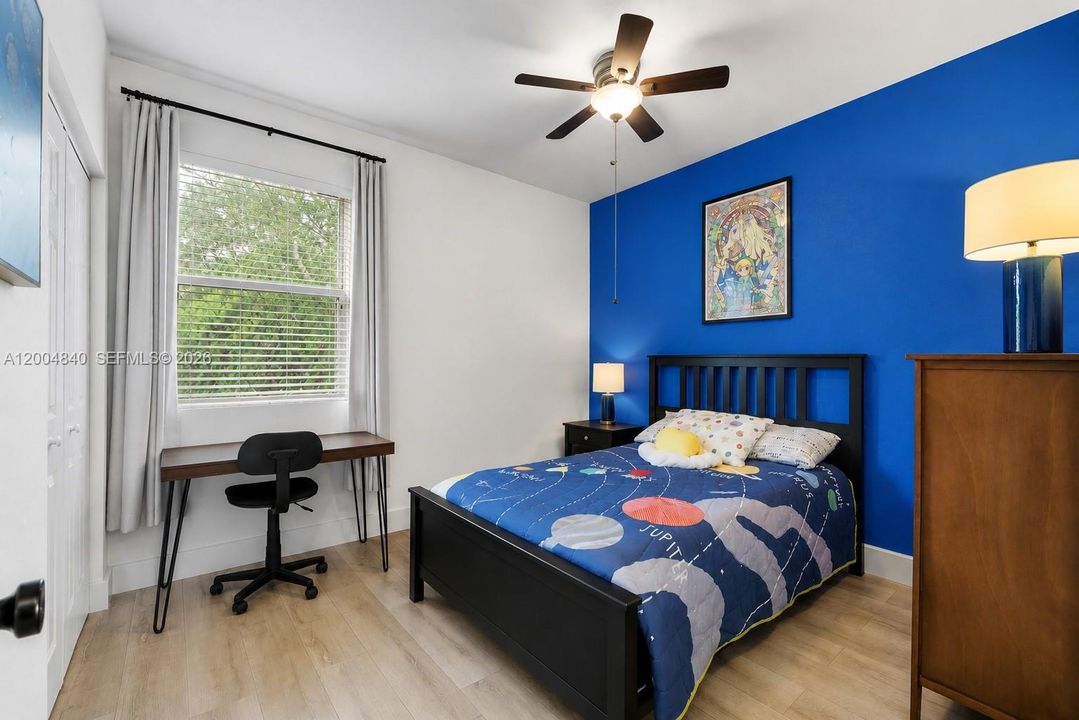 Active With Contract: $750,000 (4 beds, 3 baths, 2460 Square Feet)