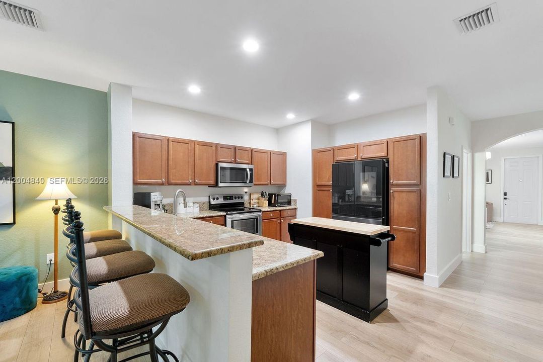 Active With Contract: $750,000 (4 beds, 3 baths, 2460 Square Feet)